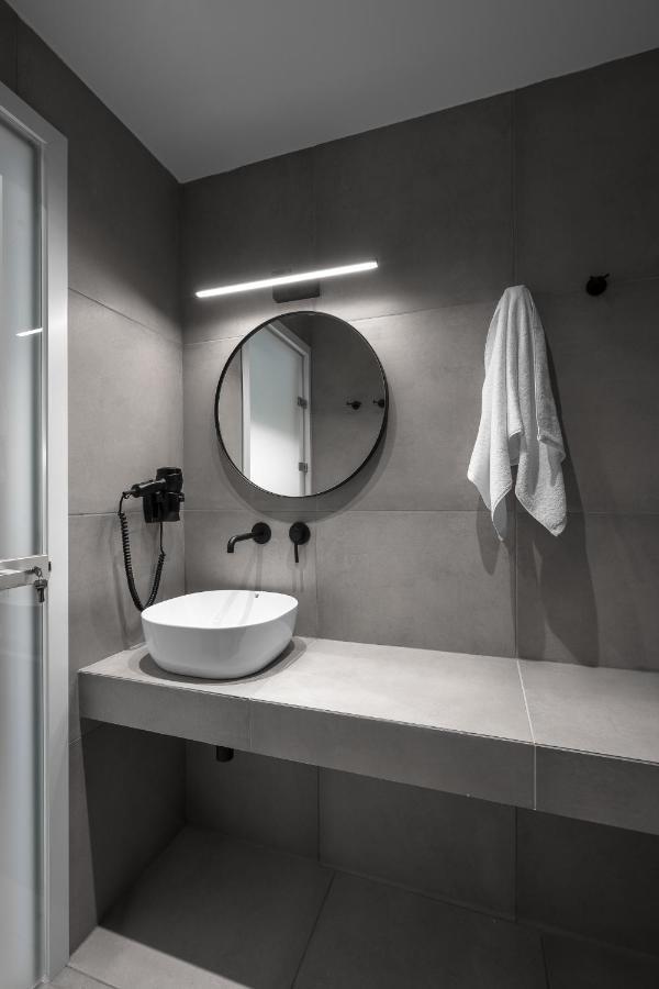 דירות סטאברוס Rothos Luxury מראה חיצוני תמונה