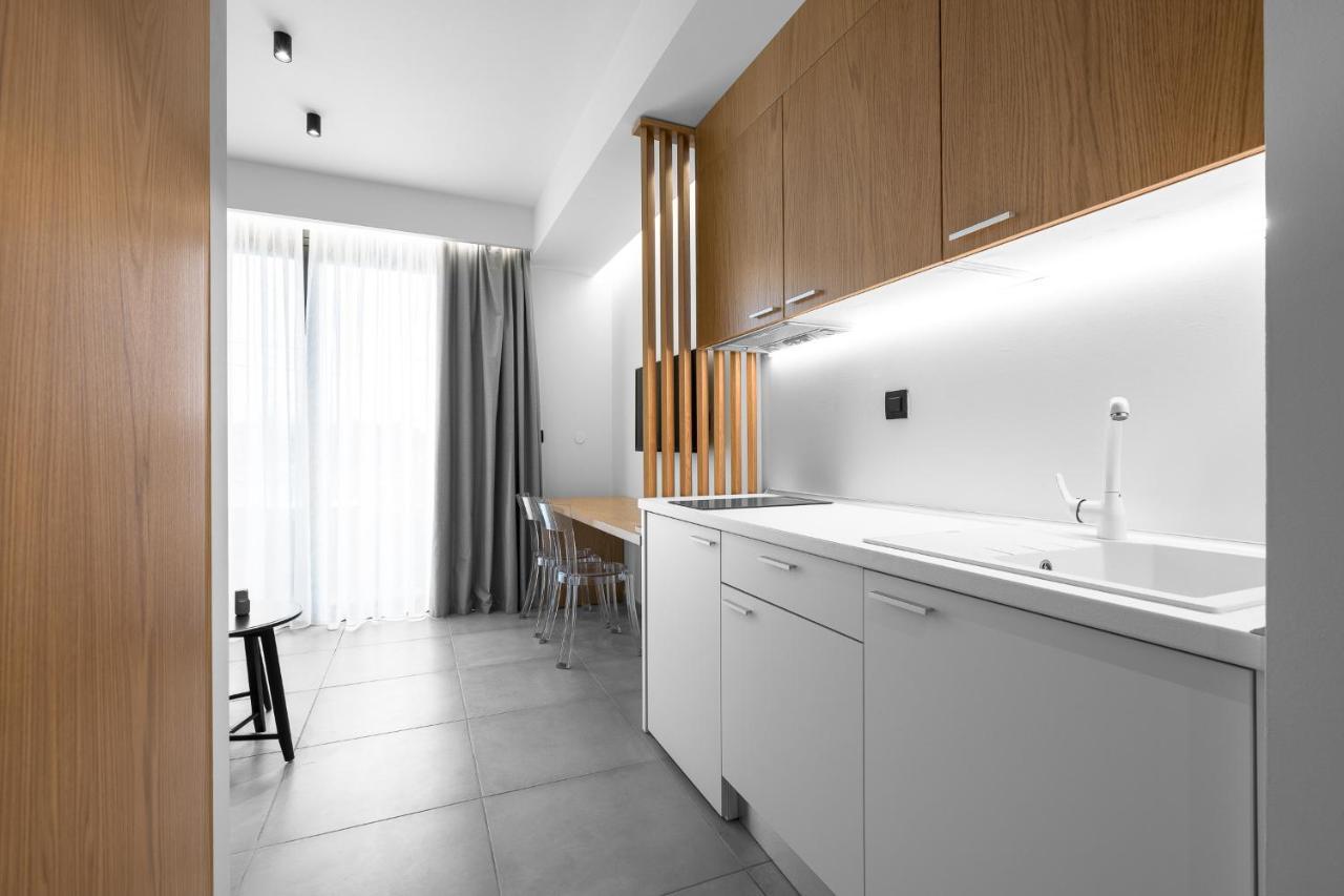 דירות סטאברוס Rothos Luxury מראה חיצוני תמונה